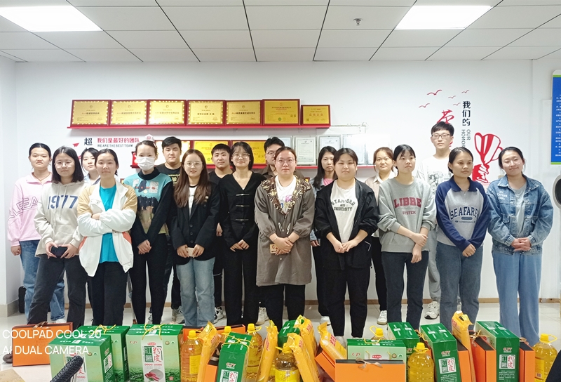 中秋福利800.jpg 中秋福利800.jpg